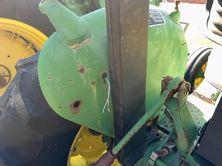 john-deere-2155-image-27