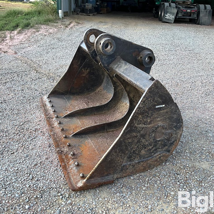 72" C&P Excavator Bucket