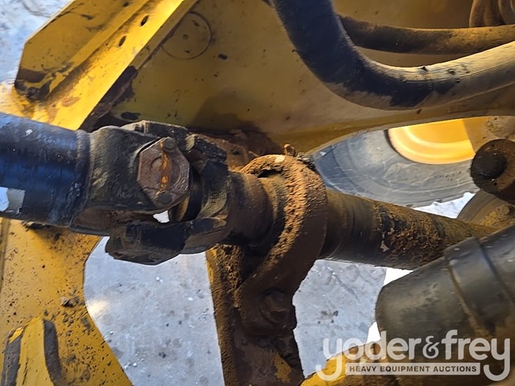 2016-caterpillar-950m-image-82