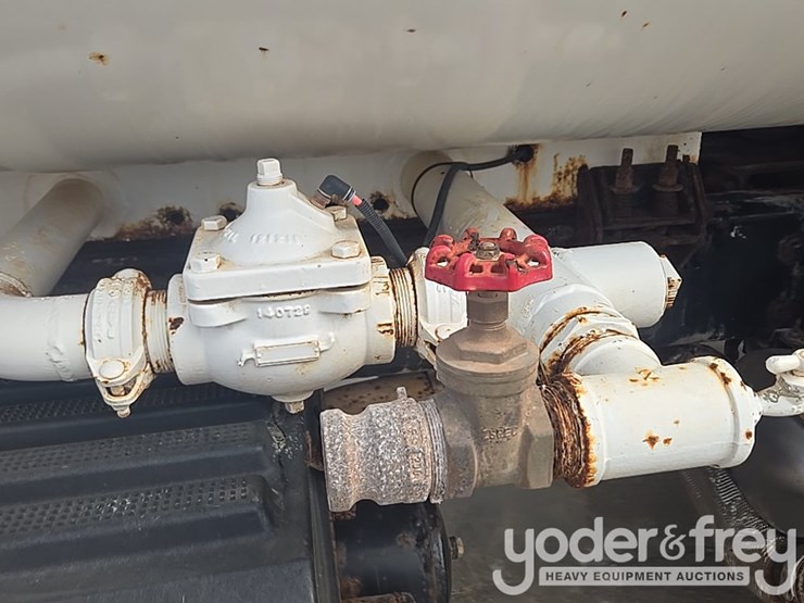 2015-international-4300-sba-image-61