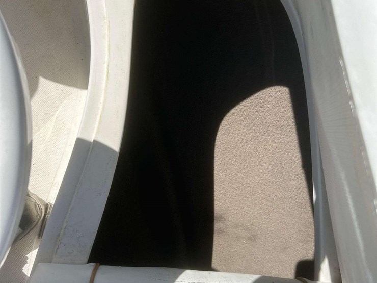 2003-sea-ray-slx-29'-image-15