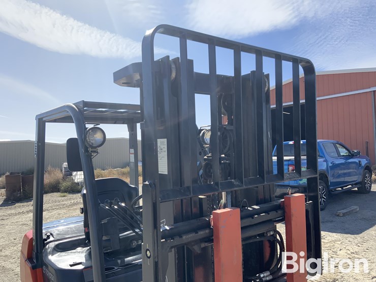 toyota-sfdu25-forklift-image-13