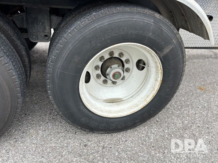 1982-trailmobile-trailer-image-56