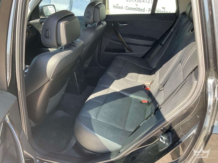 2009-bmw-x3-image-18