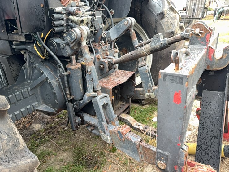 new-holland-8770-image-81