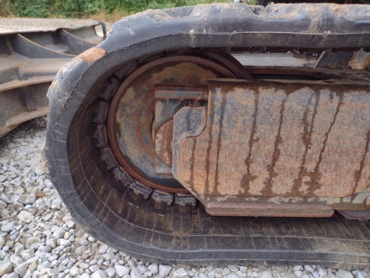 18-bobcat-e35-image-32