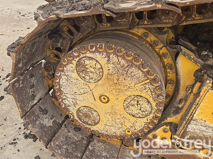 2019-deere-850l-wlt-image-30