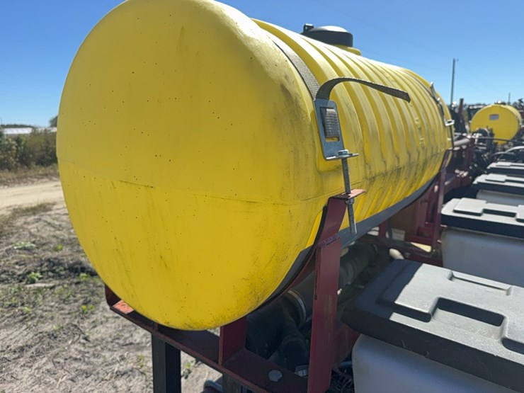 agco-white-8700-image-24