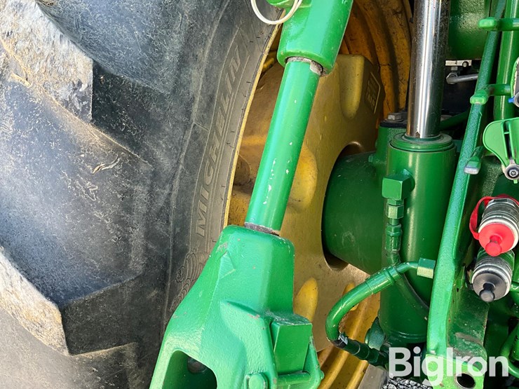 2019-john-deere-8295r-image-19