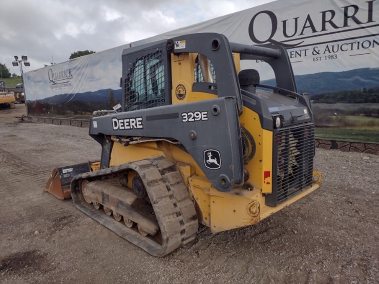deere-329e-image-39