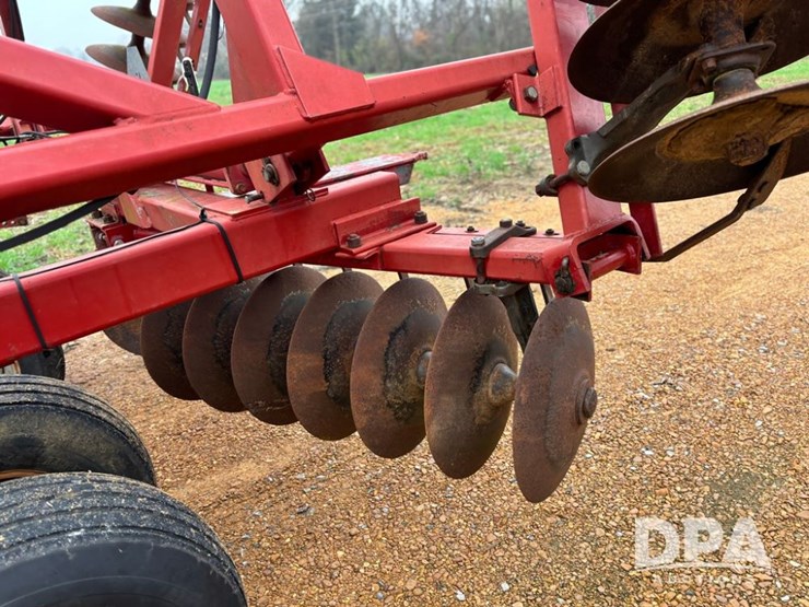 case-ih-3950-image-21