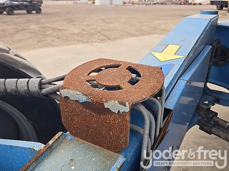 2015-genie-zx-135-image-22