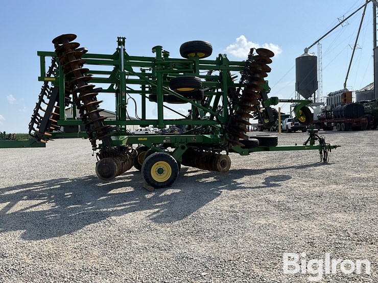 2015-john-deere-2620-image-5