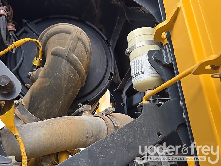 2017-deere-872g-image-126