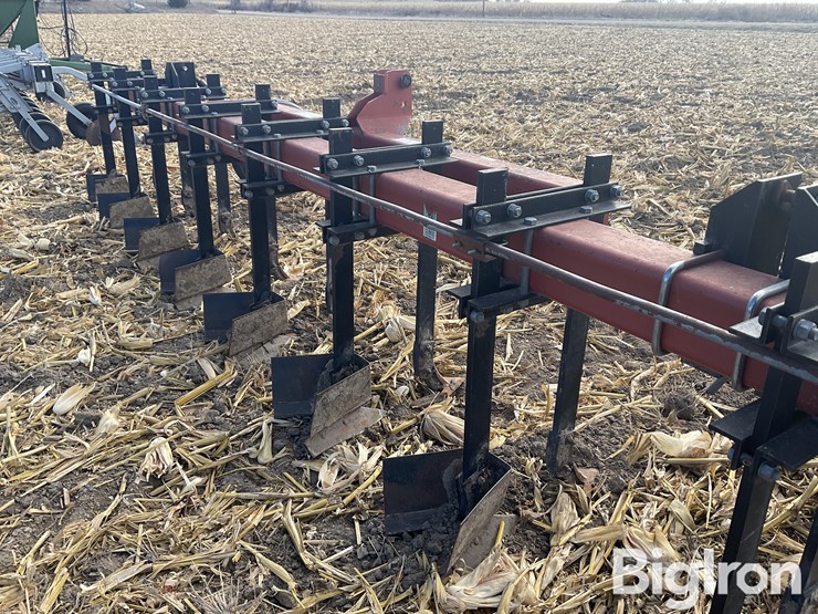 8r30-cultivator/hiller-image-16