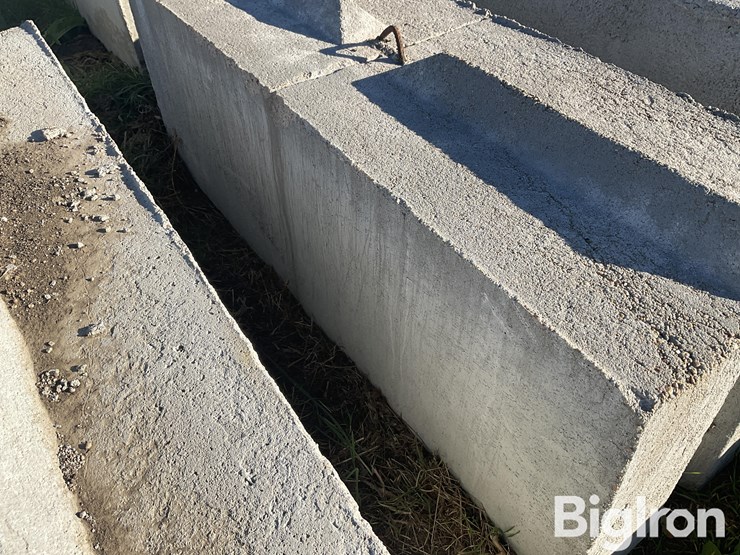 concrete-stackable-blocks-image-11