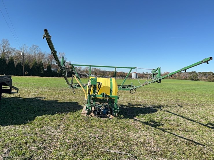 reddick-sprayer-–-looks-like-new,-hy￼-pro-pump,-controller,-must-see!-located-at-107-jernigan-swamp-rd.-in-ahoskie,-north-carolina-image-8