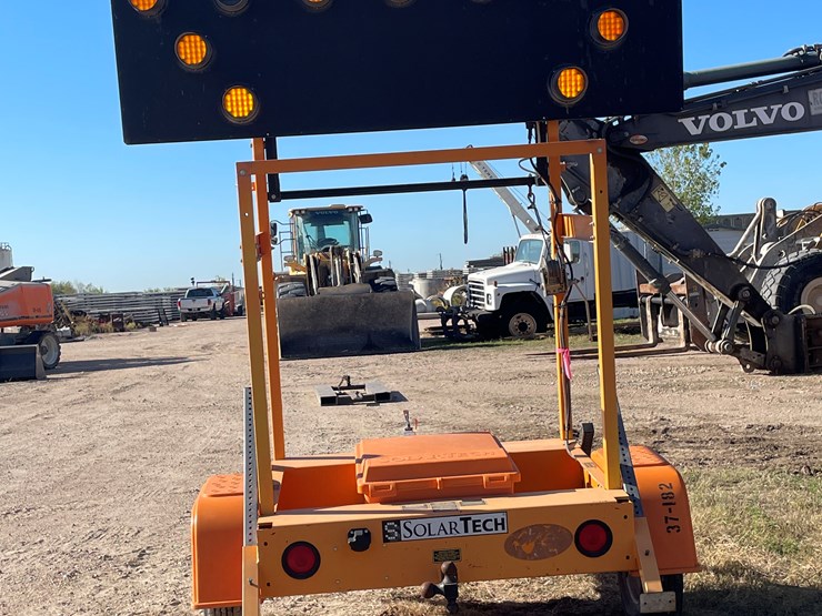 #6311-•-2019-solar-tech-arrow-board-(trailer-#37182),-no-title-image-1