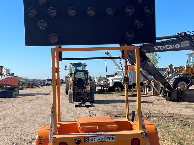 #6312-•-2019-solar-tech-arrow-board-(trailer-#37183),-no-title-image-1