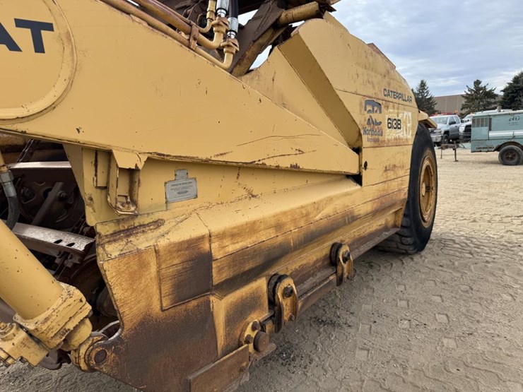 caterpillar-613b-image-18