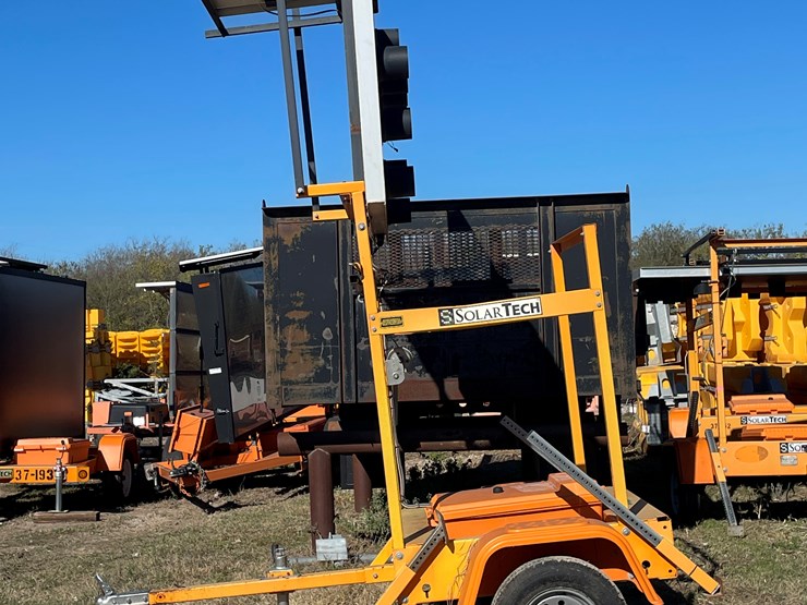 #6313-•-2018-solar-tech-arrow-board-(trailer-#37151),-no-title-image-2