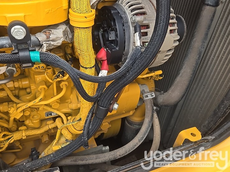 2019-deere-850l-wlt-image-86