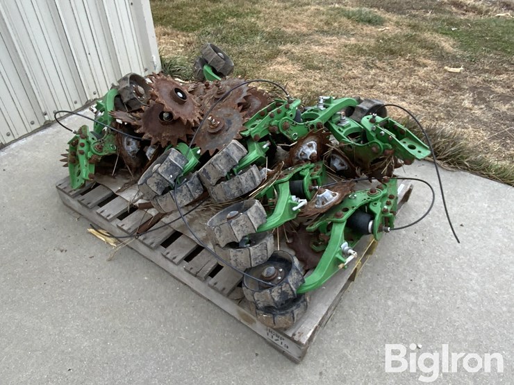 precision-planting-manual-furrowforce-image-3