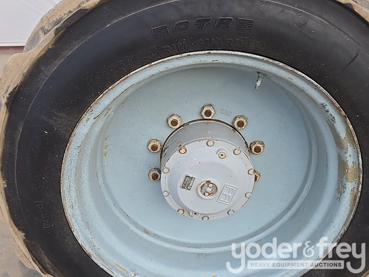 2015-genie-zx-135-image-70