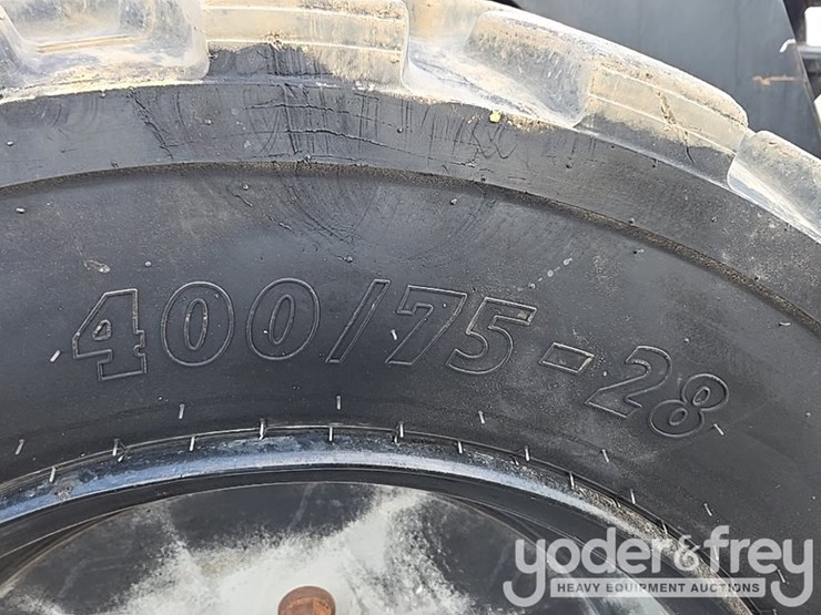 2016-sky-trak-8042-image-36