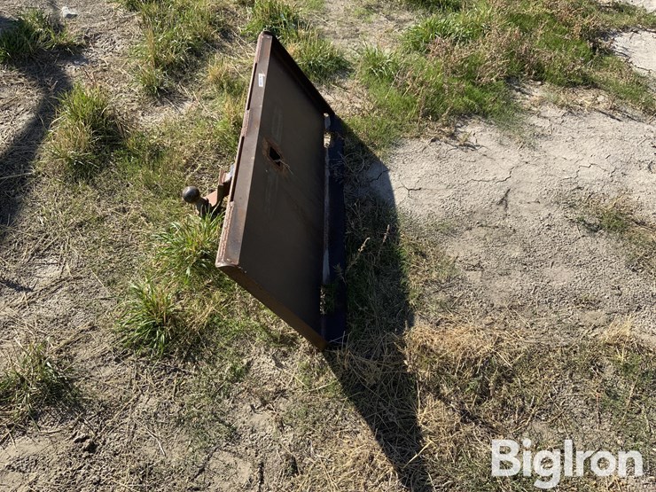 receiver-hitch-attachment-for-skid-steer-image-8