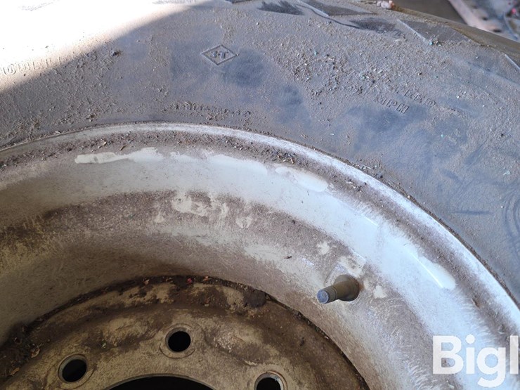 used-16.5-16.1-tires-on-rims-image-10