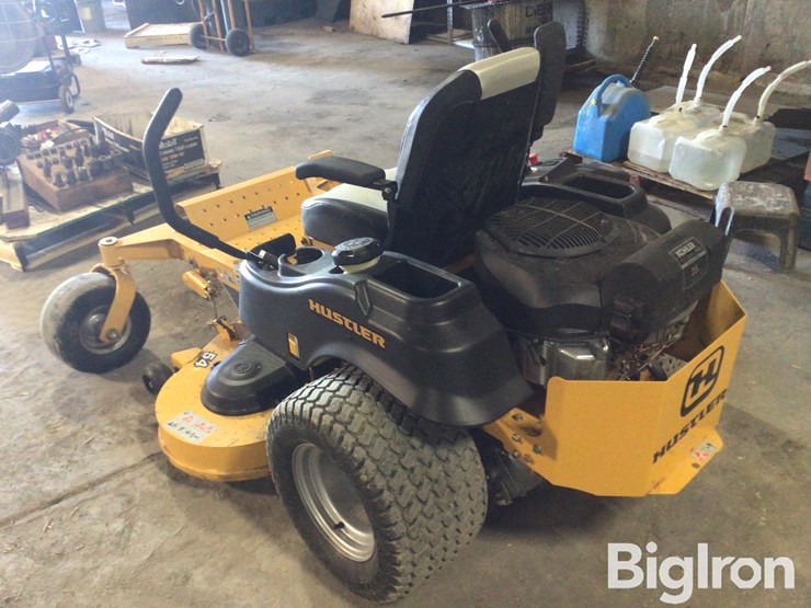 hustler-935833-lawnmower-image-5