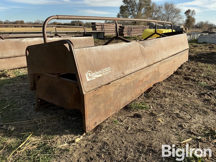 steel-bottomless-feed-bunks-image-5
