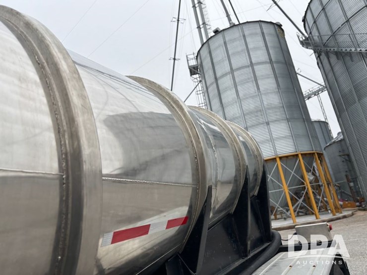 1982-trailmobile-trailer-image-35