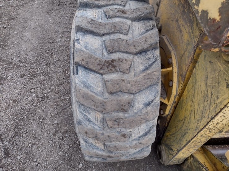 gehl-5635sxt-image-17