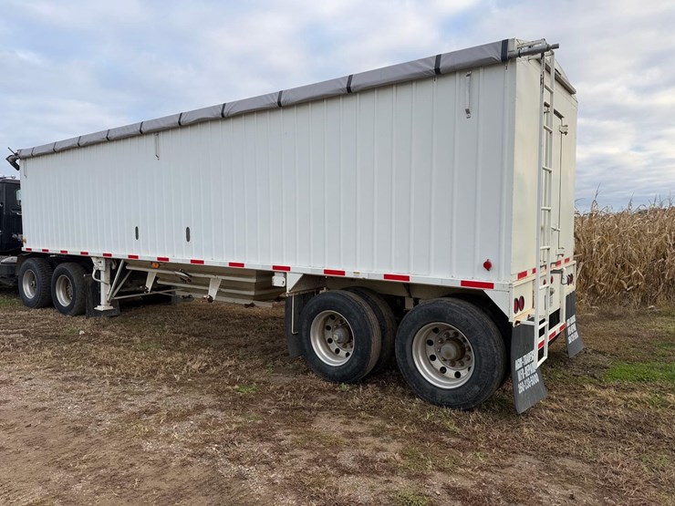 1996-agri-trader-32’-steel-hopper-bottom-trailer-image-2