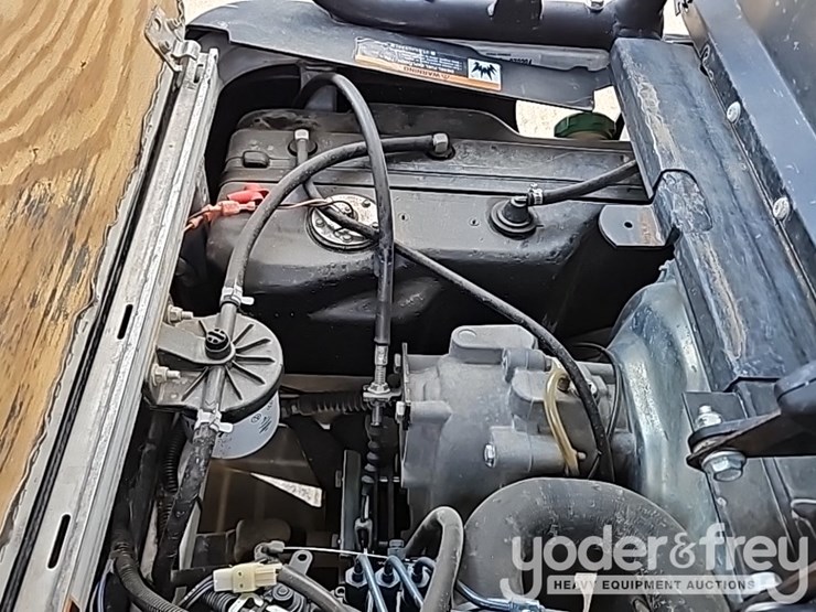 2019-club-car-carryall-1700-image-26