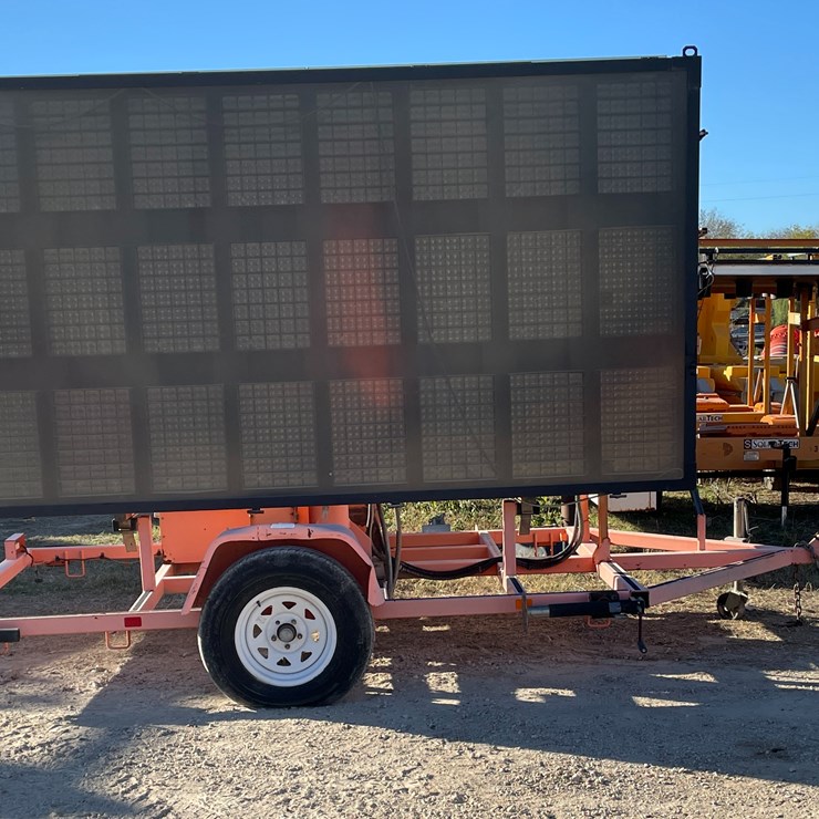 #6305 • 2006 Wanco Message Board (Trailer #37139) (No Title)