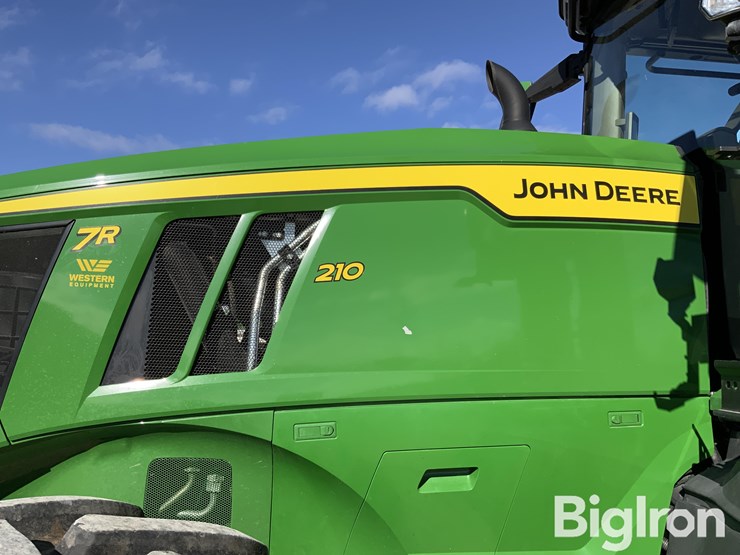 2022-john-deere-7r-210-image-9