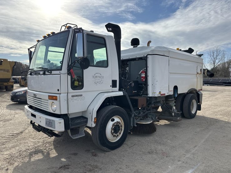 2007-sterling-sc8000-image-1