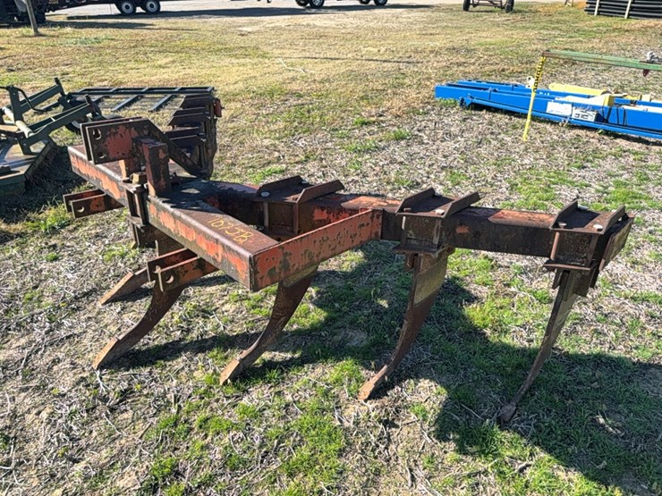 7-shank-v-ripper-locate-at-107-jernigan-swamp-rd-ahoskie-north-carolina-image-12