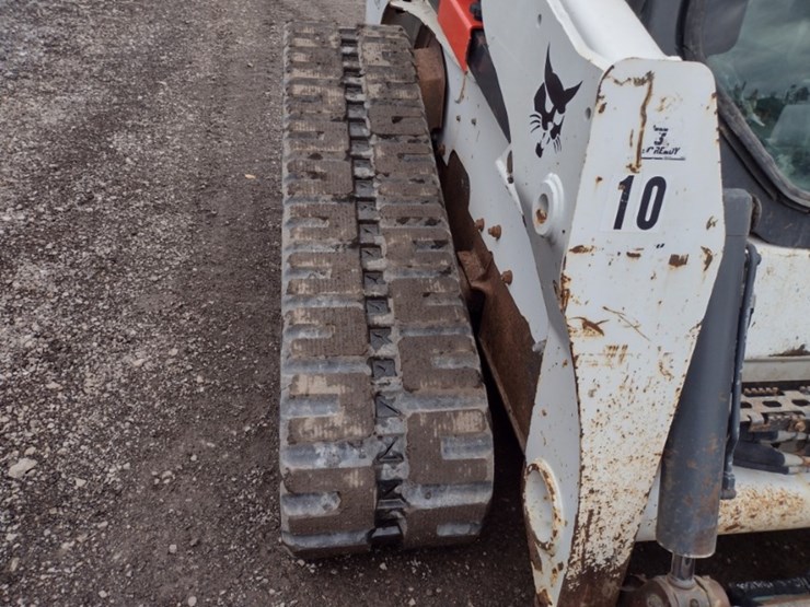 bobcat-t870-image-35
