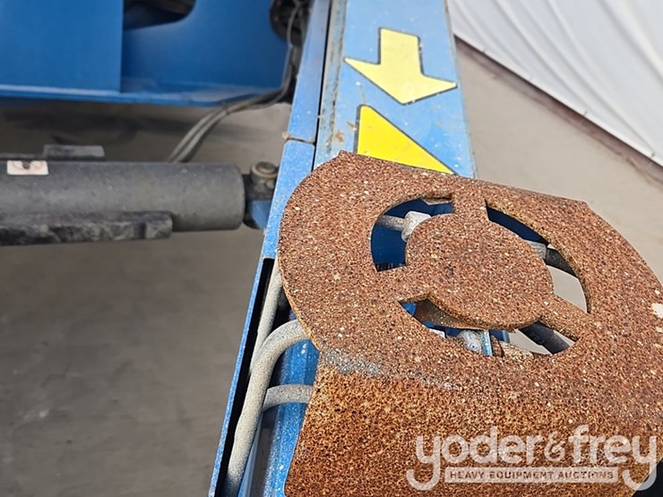 2015-genie-zx-135-image-23