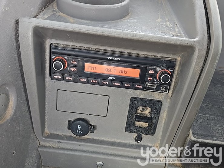 2019-volvo-ec200el-image-140