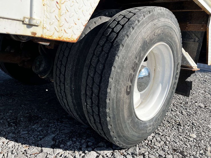 2005-sterling-acterra-image-7