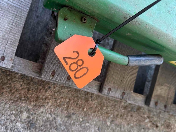 john-deere-quick-hitch-image-9