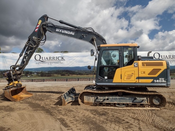 22-hyundai-hx140al-image-1