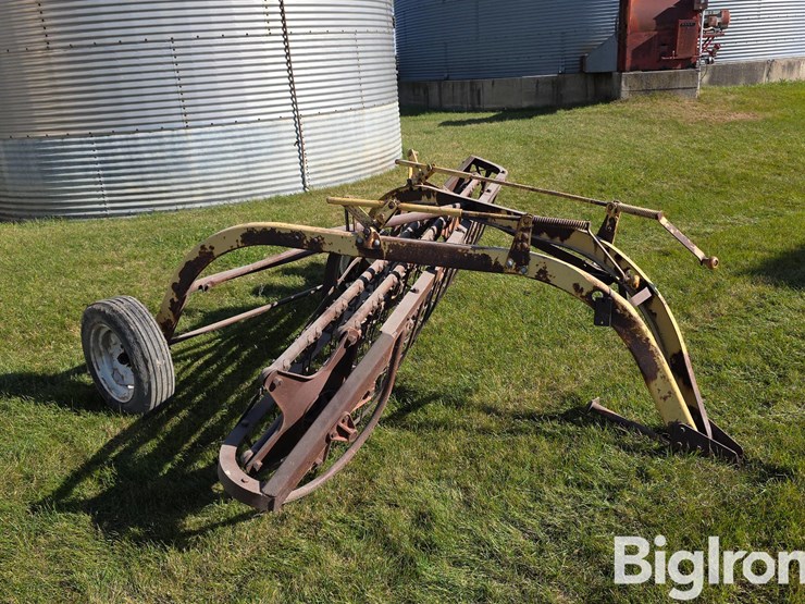 new-holland-s55-image-4