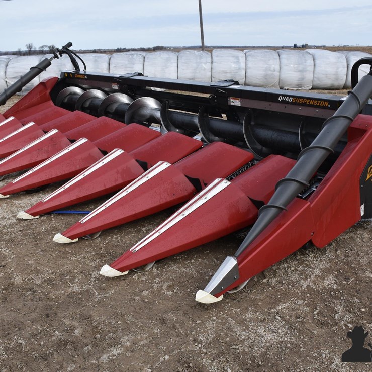 2021 Drago GT 8R30 Corn Head