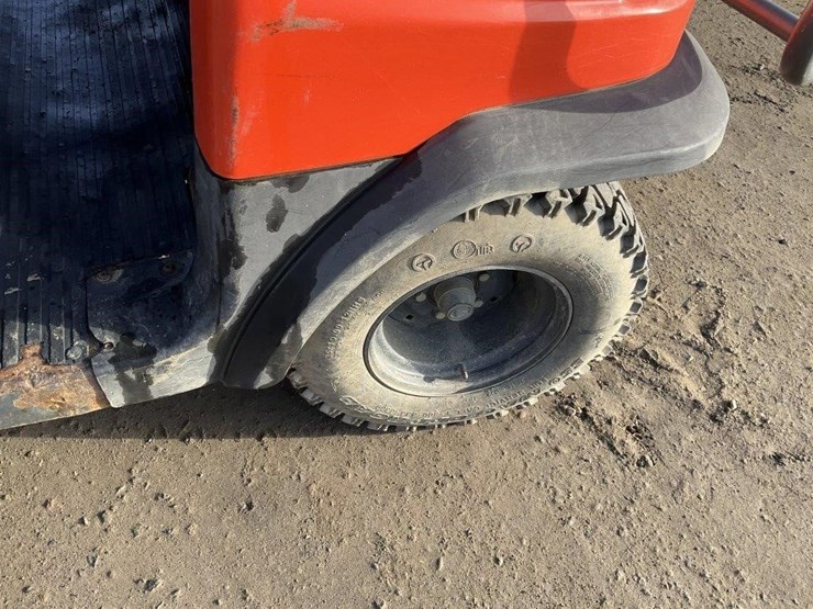 kubota-rtv900-image-16